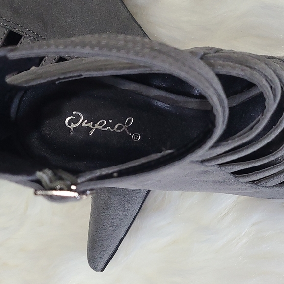 Qupid Miya Strappy Booties - Picture 3 of 3